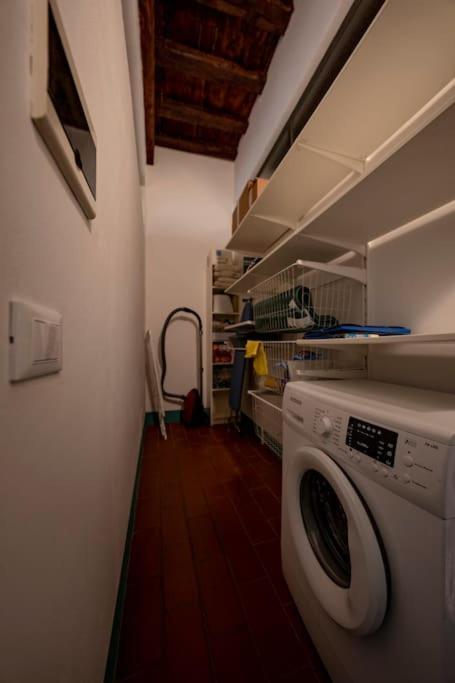 Apartamento Raffinato Trilocale San Frediano *
