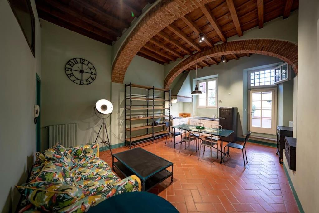 Raffinato Trilocale San Frediano Apartamento *