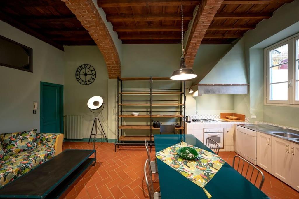 Raffinato Trilocale San Frediano *
